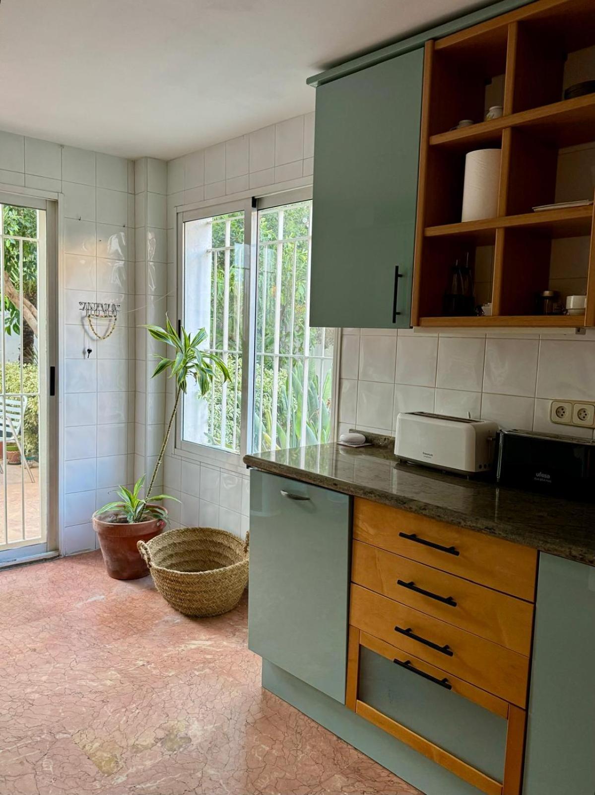 N28 Bed and Breakfast Xàtiva Exteriör bild